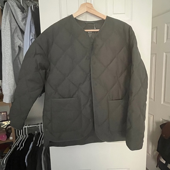 Uniqlo Quilted Jacket in Dark Green - Picture 1 of 6